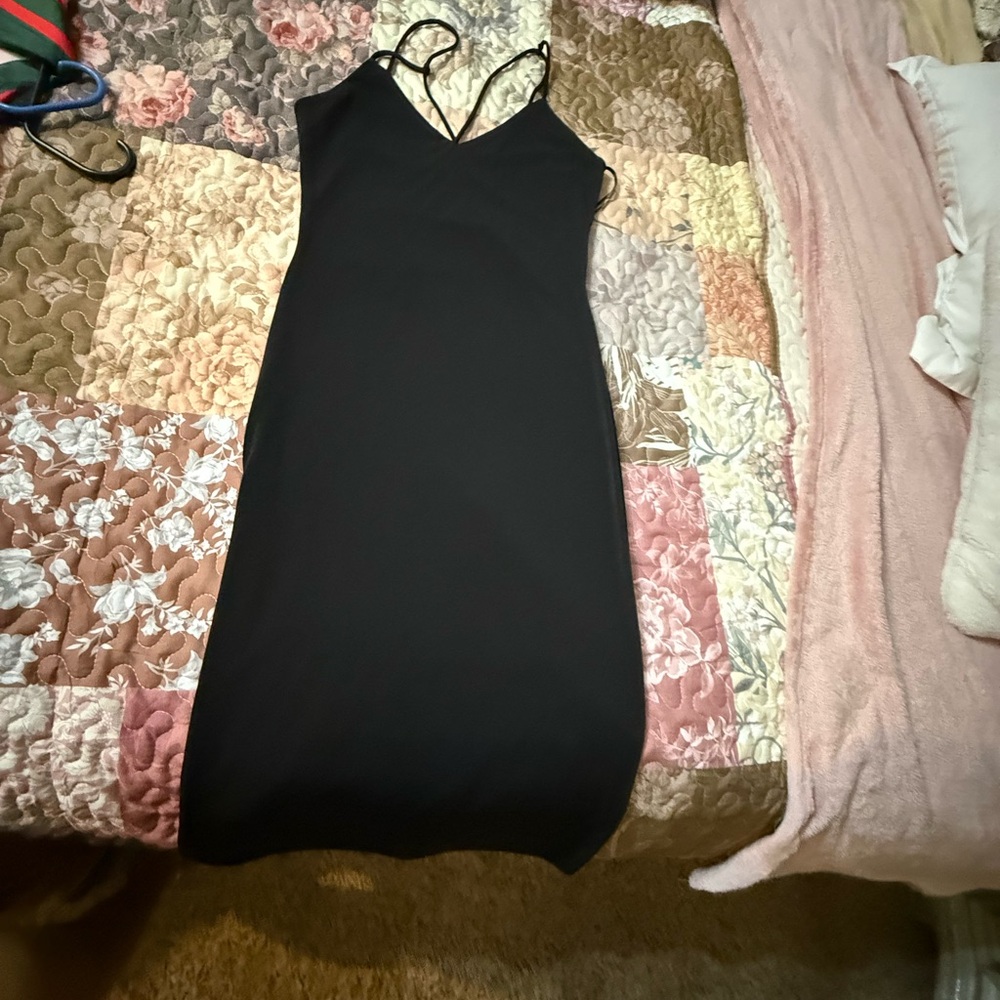 Fashion Nova Black V-Neck Midi Slip Dress with Spaghetti Straps